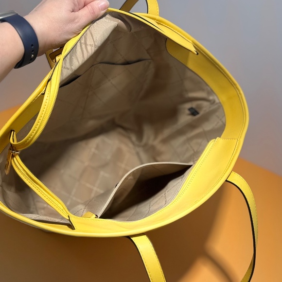 Michael Kors Canvas Bag~NWOT - Picture 6 of 11